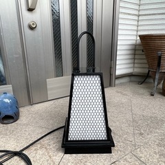 店頭用メッシュ加工の電飾灯籠の画像