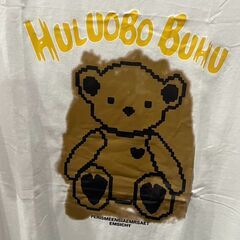かわいいクマのTシャツ サイズはメンズの大きめです。　まとめ買い歓迎　卸ます　アマゾン引き上げ商品　倒産品　ネット商材　卸ます　転売　アマゾン引き上げ商品　卸し　問屋　倒産品　転売OK　ネット商材　アマゾン　商品　景品　コンペの画像