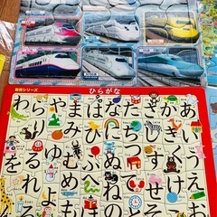ジグソーパズル　セットの画像