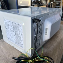 ２０２２年製　電子レンジ　ヤマダセレクト　アーバンホワイト　単機能　ターンテーブル　２００Ｗ〜７００Ｗ　ＹＭＷ－Ｍ１７ＪＷ５の画像