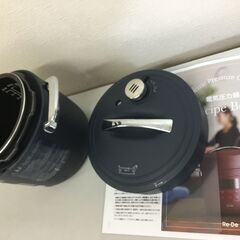 🍀新品・展示品【テレビで紹介されました！】 Re・De Pot (リデポット) 電気圧力鍋 2L 　ネイビーの画像