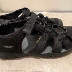 KEENサンダル 23.5の画像