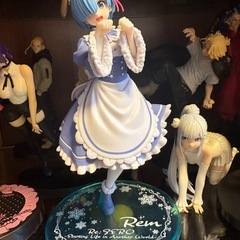 フィギュアレムⅹ2ラムⅹ2アルベド×1
の画像
