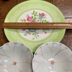 可愛い系食器セットの画像