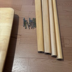 ダイニングテーブル　ダイニングチェアの画像