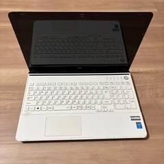 LaVie S ノートPC メモリ8GB/HDD750GBの画像