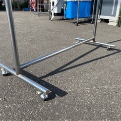 パイプハンガー　ポールハンガー　ハンガーポール　店舗什器　衣装掛け　キャスター付き　7点あり　業務用　中古　③の画像