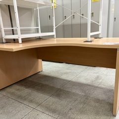 《リユースマン倉敷》L型テーブル クリーム 事務机 パソコンデスクの画像