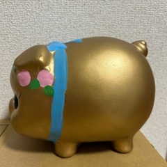 ぶた　貯金箱　飾り　癒しの画像