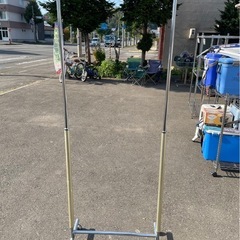(A) パイプハンガー　ポールハンガー　ハンガーポール　店舗什器　衣装掛け　キャスター付き　3点あり　中古　③の画像