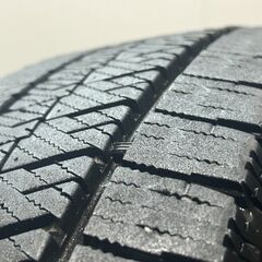 BS BRIDGESTONE BLIZZAK VRX2 205/65R16 16インチ スタッドレス 4本 23～24年製 ヤリスクロス C28セレナ ティアナ等　(KTI483)クレジットカード QRコード決済可能の画像