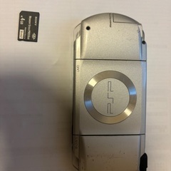psp1000本体、ソフト付きの画像
