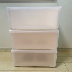 ニトリ　薄ピンク　衣装ケース3つセットの画像