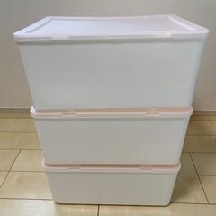 ニトリ　薄ピンク　衣装ケース3つセットの画像