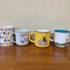 プーさん、スヌーピー他マグカップ4個の画像
