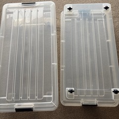 押入れケース　2個
の画像