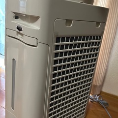 空気清浄機の画像