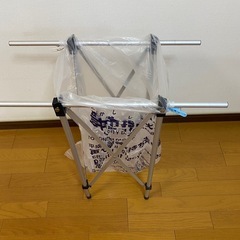 キャンプ用品　マルチポータブルスタンドの画像