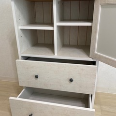 チェスト、タンス、キャビネット　の画像