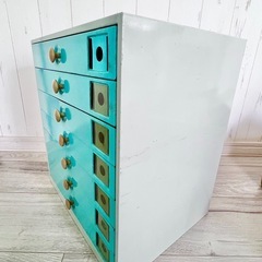 北欧　ターコイズ　ブルー　昭和レトロ　スチールキャビネットの画像
