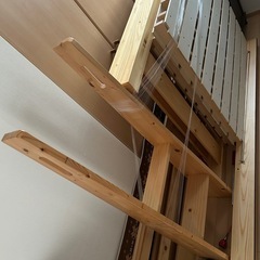 ★さいたま市内配達可★二段ベッド 分離可能 分割可能 木製 2段ベッド 落下防止 すのこ はしご付き 子供部屋 大人も使える　マットレスなし フレームのみの画像