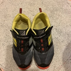 スニーカーの画像