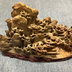 石の置物の画像