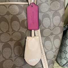 コーチのトートバック　　　　リュック無名 の画像