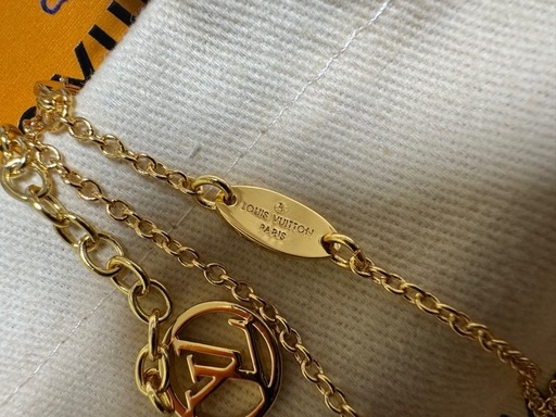 LOUIS VUITTON ネックレス　