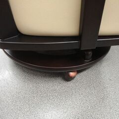 回転式 肘付きダイニングチェア PR301 ニトリ キャスター付き 一人掛け 椅子 イス 西岡店の画像