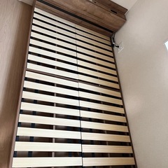 セミダブルベッドの画像