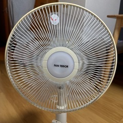 扇風機　リモコン付きの画像