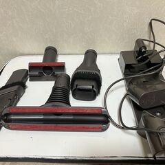 【中古家電】生活家電　ダイソンコードレス掃除機　DC35の画像