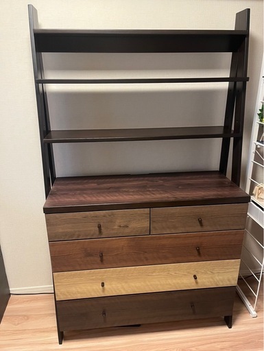 【お値下げ中】木製本棚付きタンス