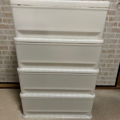 決まりました】プラスチック製4段収納の画像