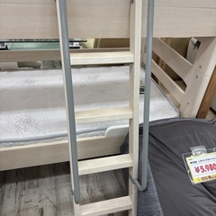 2段ベッド アイボリー系の画像