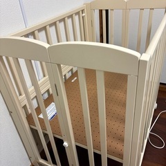 ベビーベッド　ミニ　美品　折りたたみ可の画像