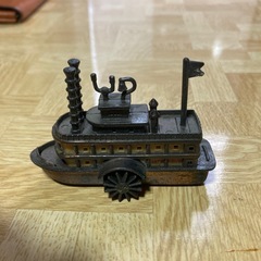 船の模型の鉛筆削りの画像