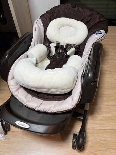 コンビ ネムリラ AT BEDi オートスウィング 電動ハイローチェア