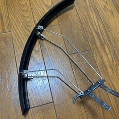 自転車用クランクセットとディレイラーセットの画像