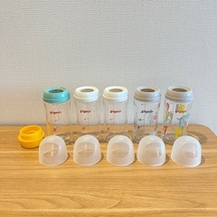 ピジョン　哺乳瓶 5本　アタッチメント付きの画像