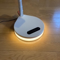 (新品)コンパクトにたためる扇風機の画像