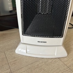 アイリスオーヤマ ヒーターの画像