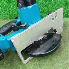 マキタ/makita BSS611 海外製 充電式マルノコ【野田愛宕店】【店頭取引限定】【中古】管理番号：IT6B3EIPBUVCの画像