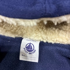 プチバトー　アウターパーカー　水通しのみの美品ですの画像