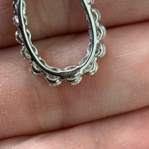 K18WG 馬蹄　ペンダントトップ　ダイヤ1ct 1.6g