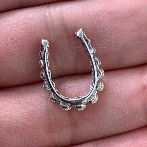 K18WG 馬蹄　ペンダントトップ　ダイヤ1ct 1.6g