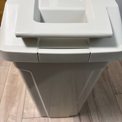 45ℓゴミ箱の画像
