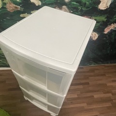 収納ケースキャスター付きの画像