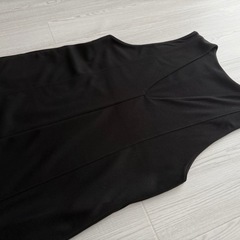 【新品】Vネック ロングワンピース Mの画像